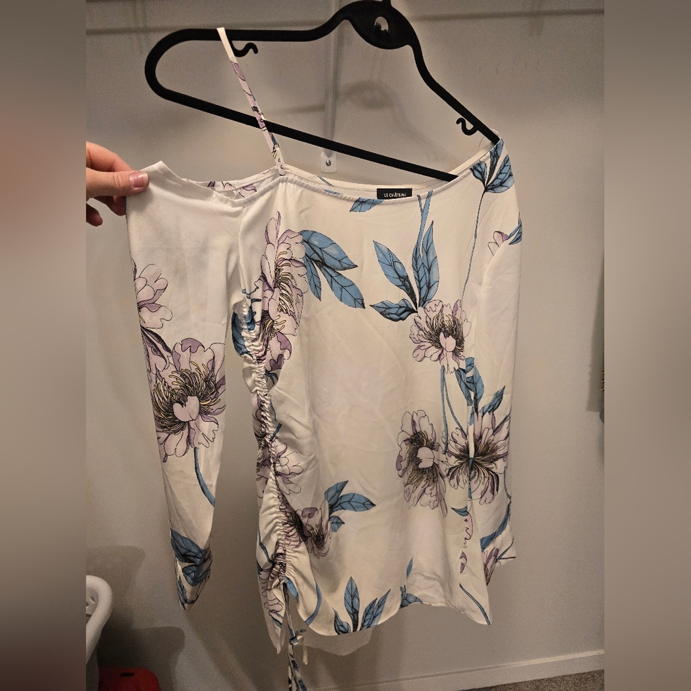 Le Chateau Floral Off-Shoulder Top - White and Blue